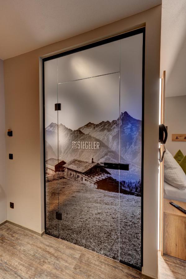 Der Siegeler B&B - This Lifestylehotel Rocks Mayrhofen Exterior foto