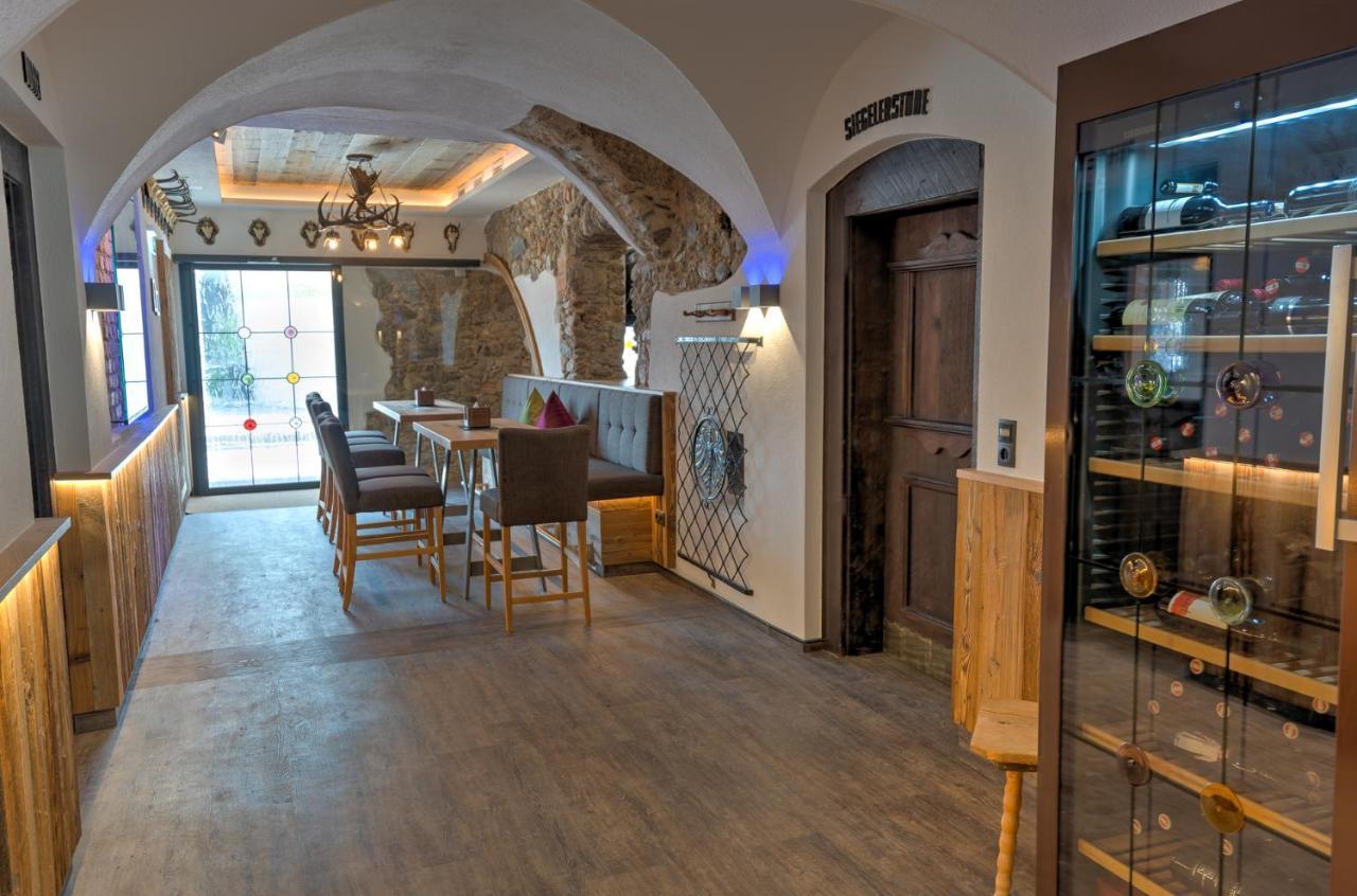 Der Siegeler B&B - This Lifestylehotel Rocks Mayrhofen Exterior foto
